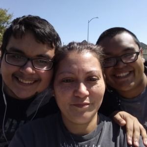 Meet your Posher, Liza